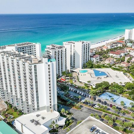 Pelican Beach Resort By Panhandle Getaways Destin Exterior photo