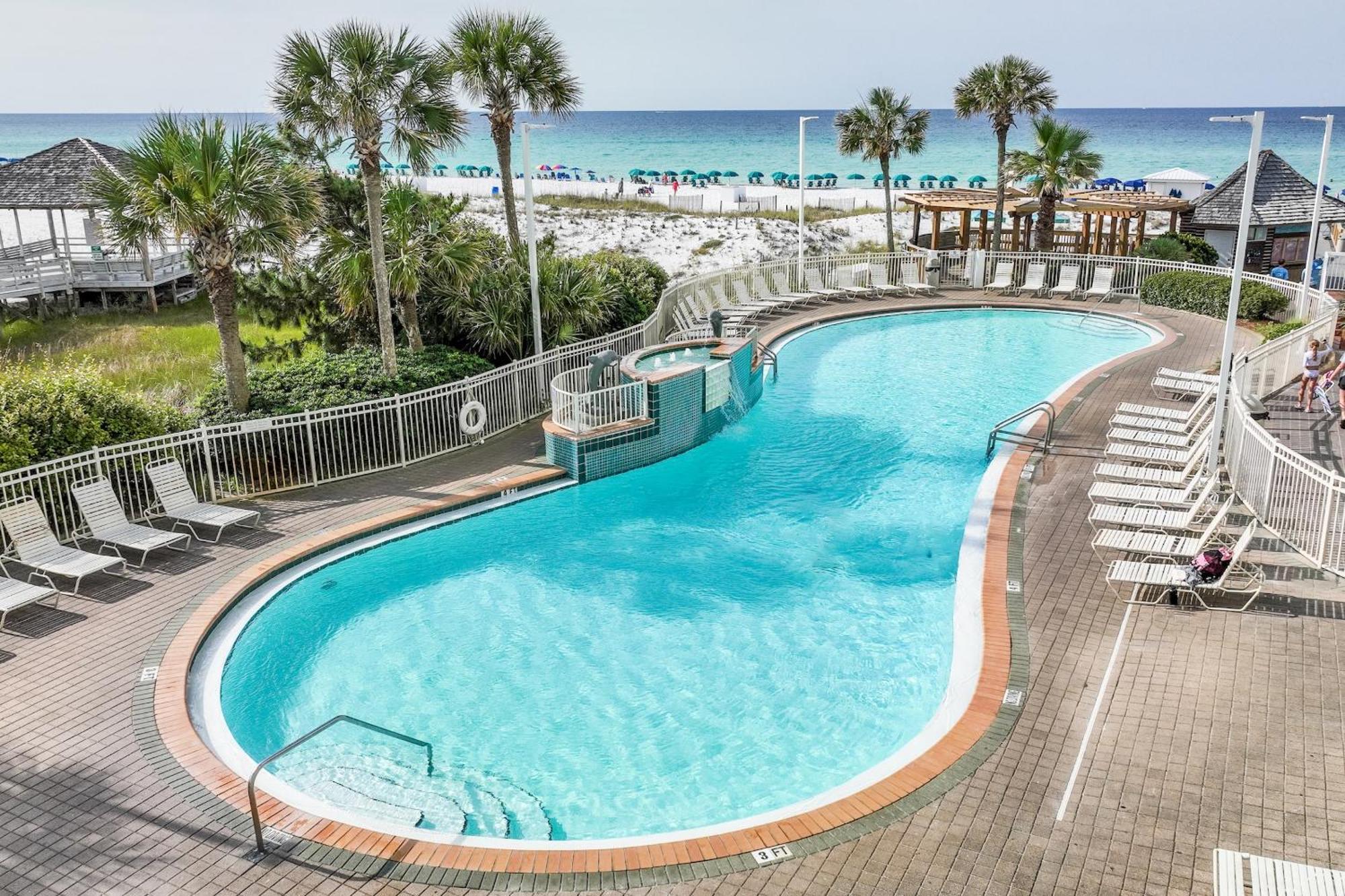 Pelican Beach Resort By Panhandle Getaways Destin Exterior photo