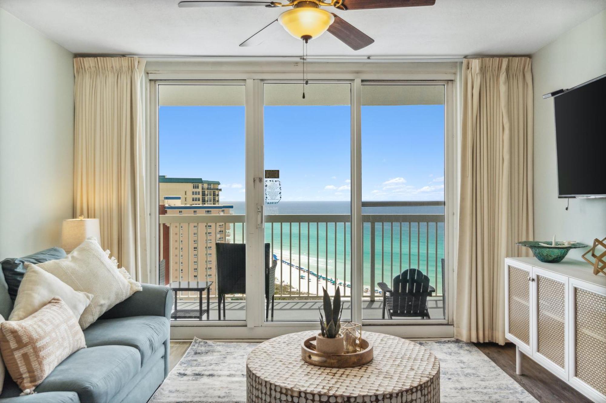 Pelican Beach Resort By Panhandle Getaways Destin Room photo