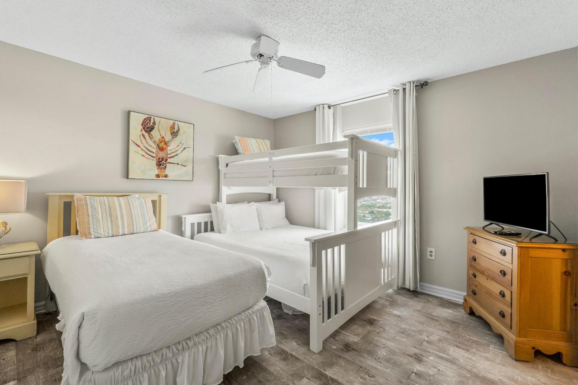Pelican Beach Resort By Panhandle Getaways Destin Room photo