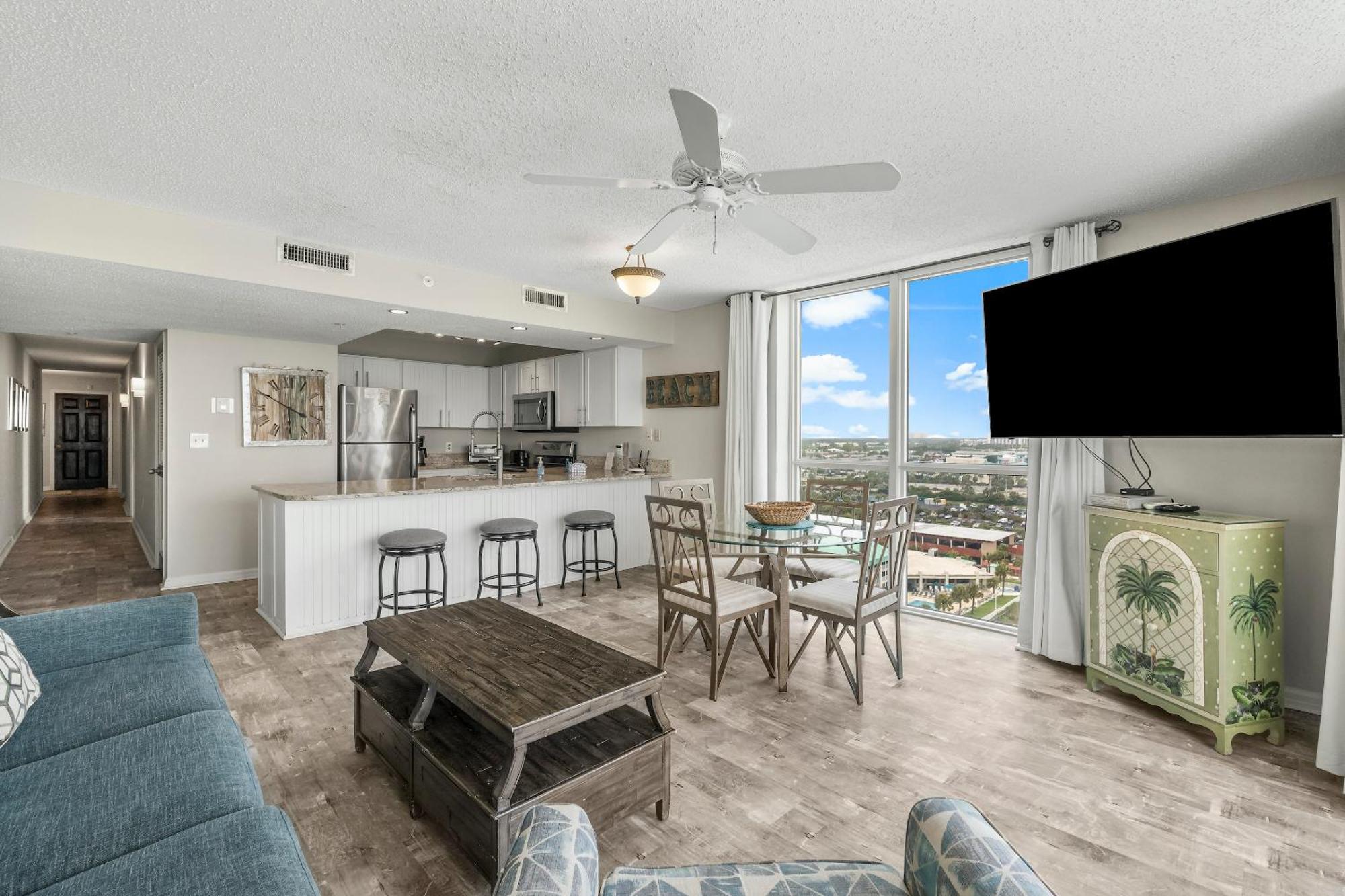 Pelican Beach Resort By Panhandle Getaways Destin Room photo