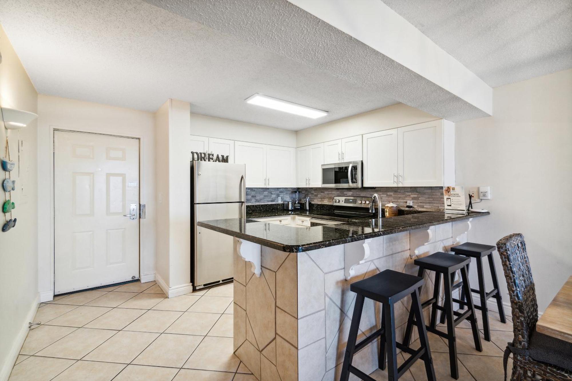 Pelican Beach Resort By Panhandle Getaways Destin Room photo