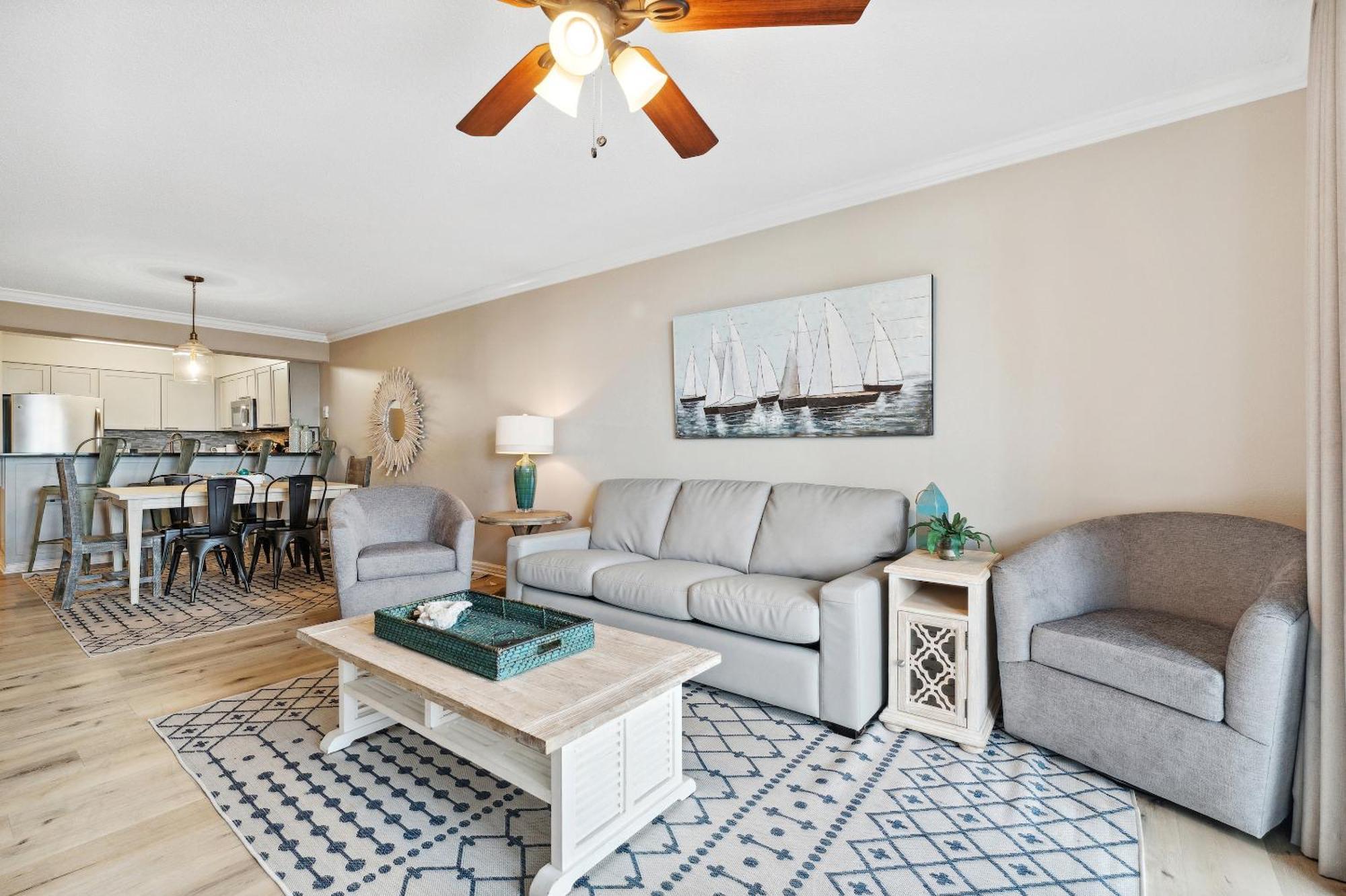 Pelican Beach Resort By Panhandle Getaways Destin Room photo