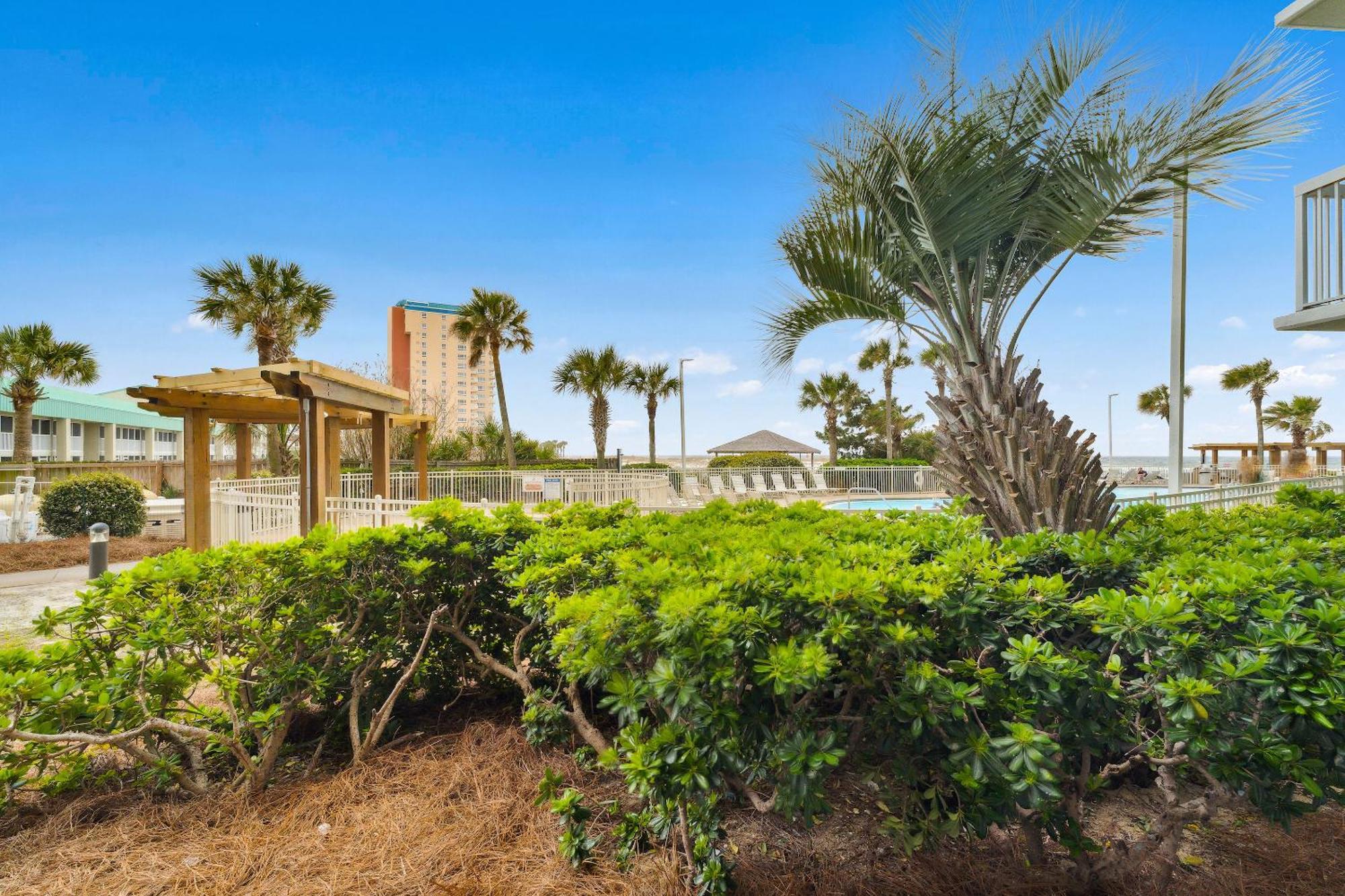 Pelican Beach Resort By Panhandle Getaways Destin Room photo