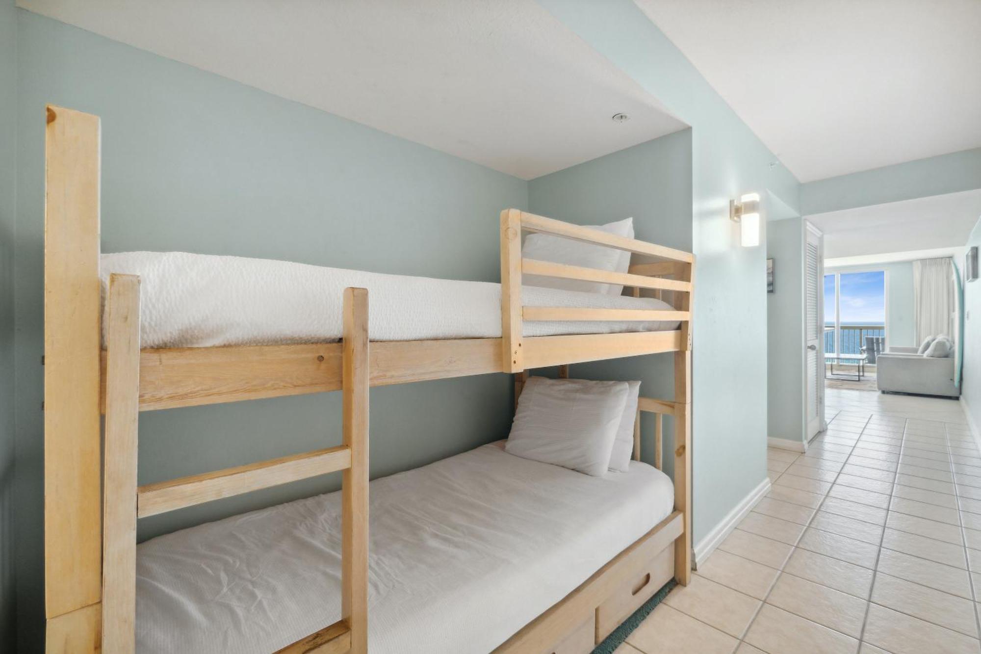 Pelican Beach Resort By Panhandle Getaways Destin Room photo